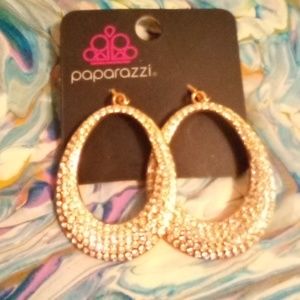 Paparazzi gold tone and rhinestone earrings
